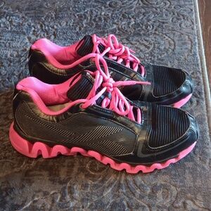Reebok Zigtech Ziglite Zignano Womens Size 8 Pink Black Running Training Shoes